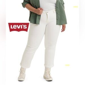 New Levi's Plus Size Mid-Rise Boyfriend Jeans 24W